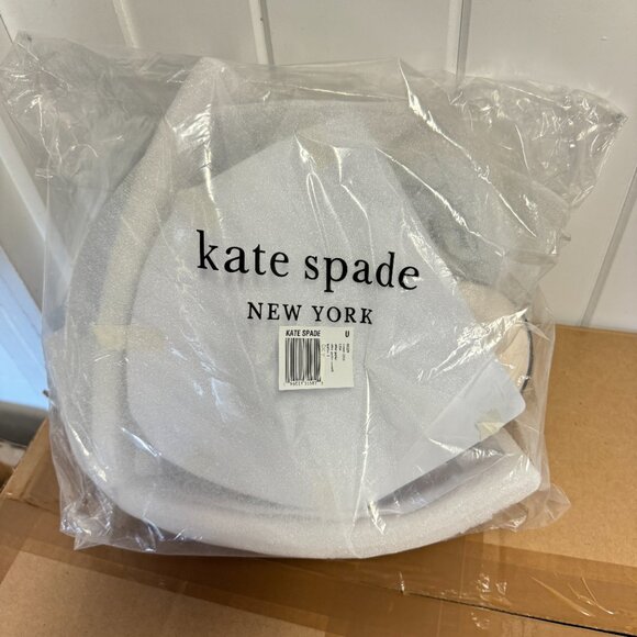 kate spade Pitter Patter Leather 3-D Heart Crossbody - Cream - Picture 4 of 5